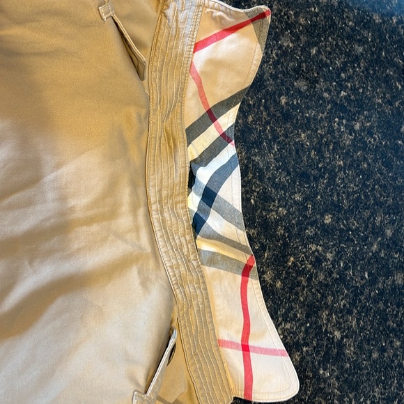 Burberry jacket - Picture 10 of 10